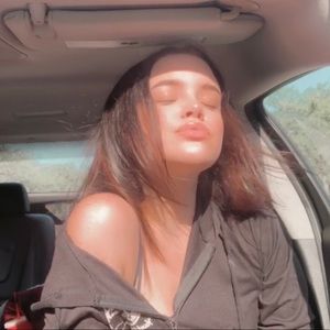 Meet your Posher, Kenzie